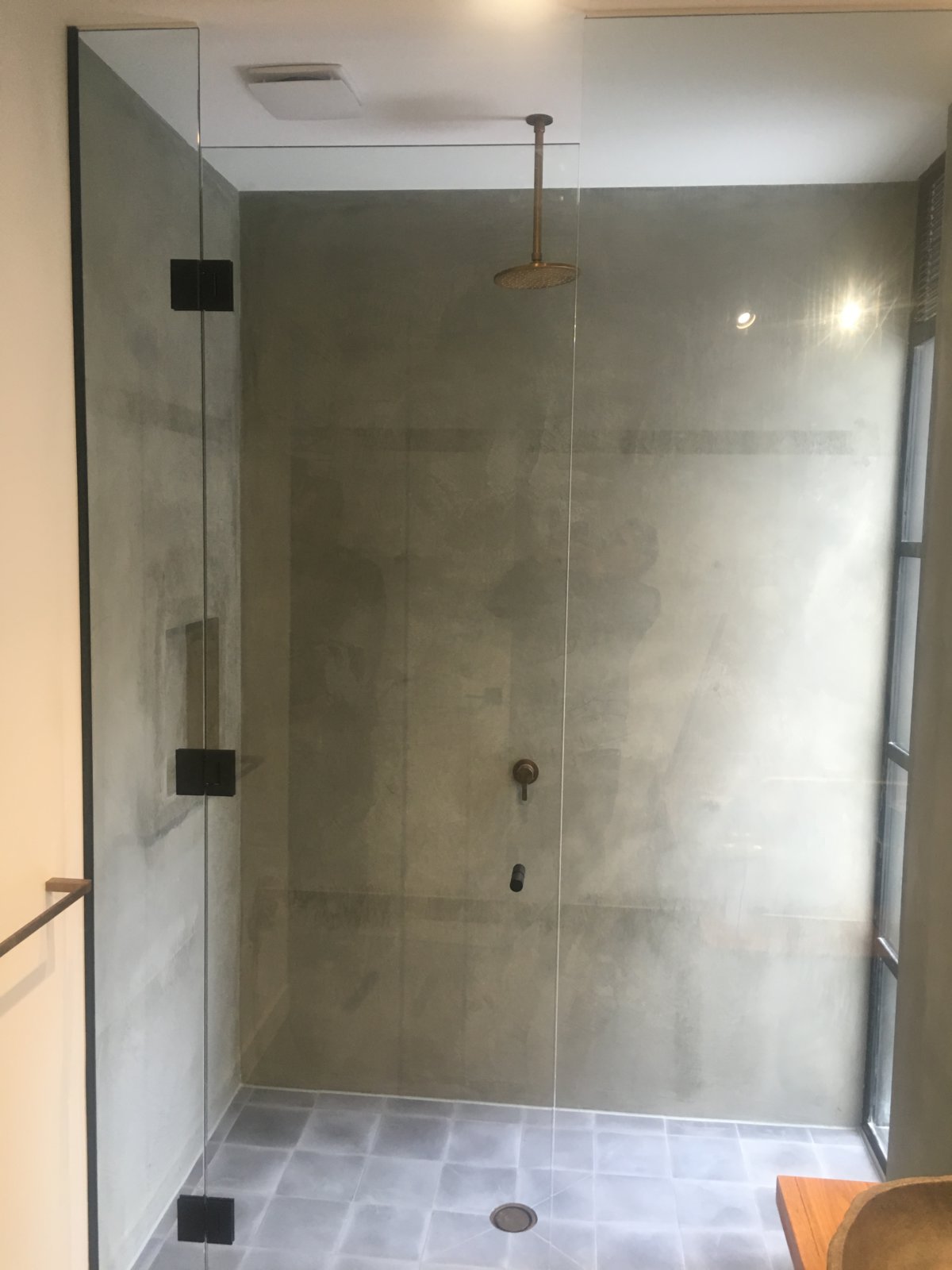 SHOWER SCREENS GALLERY - David Glass